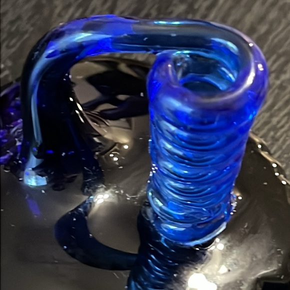 Vintage Art Glass Cobalt Blue Heart Shaped Pen Holder - Picture 7 of 10